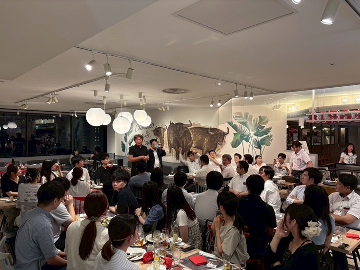 LINE_ALBUM_20250829 大阪飲み会_250908_79.jpg